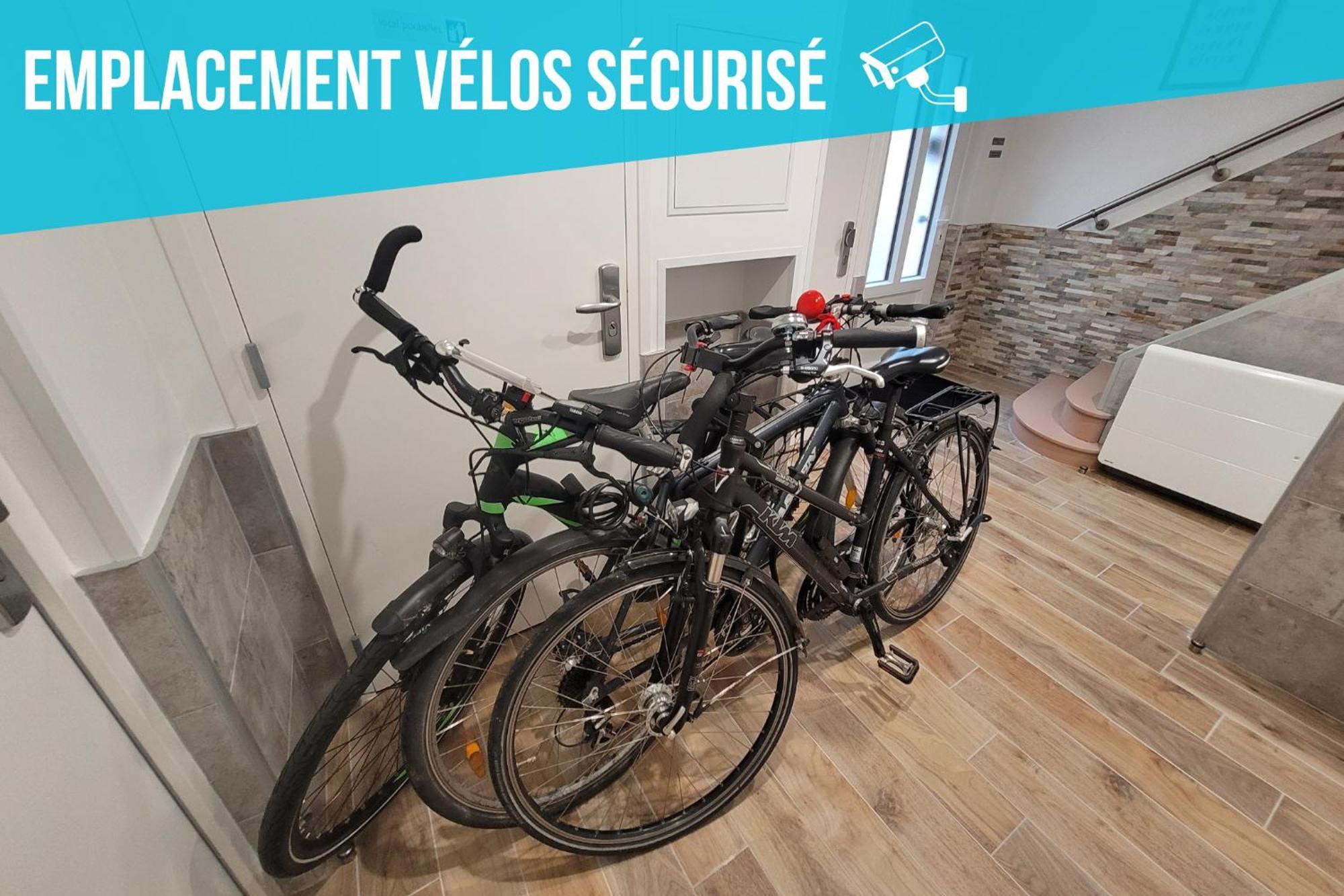 Cocon D'Hiver - Netflix & Wifi - Parking Gratuit - Check-In 24H24 - Kit Bebe Inclus - Emplacement Velos - Goodmarning Chalons en Champagne Ngoại thất bức ảnh
